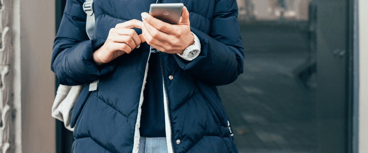 Real Talk: Why Chatting With Strangers Feels So Good