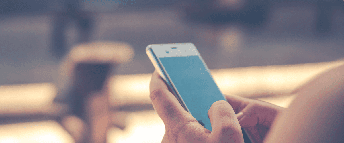 Why Talking with Random Strangers Is Making a Comeback