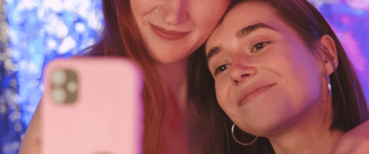 Tired of Bots? How to Chat with Real People Online in 2026